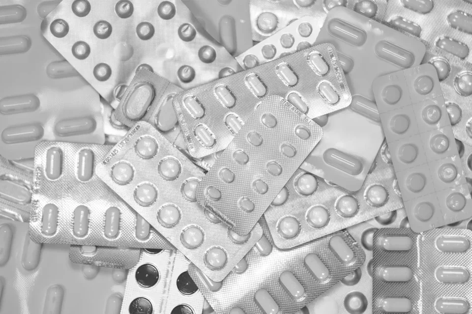 Medicamentos e Gravidez: Cuidados: Um Guia de Solução de Problemas para Futuras Mamães